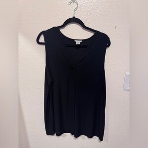 V-Neck Sleeveless Black Tank Top - Classic Everyday Layering Piece